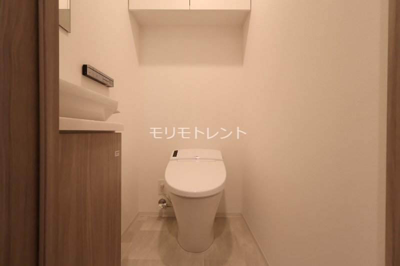 トイレ　室内参考写真（４Ｆ－Ｅタイプ）