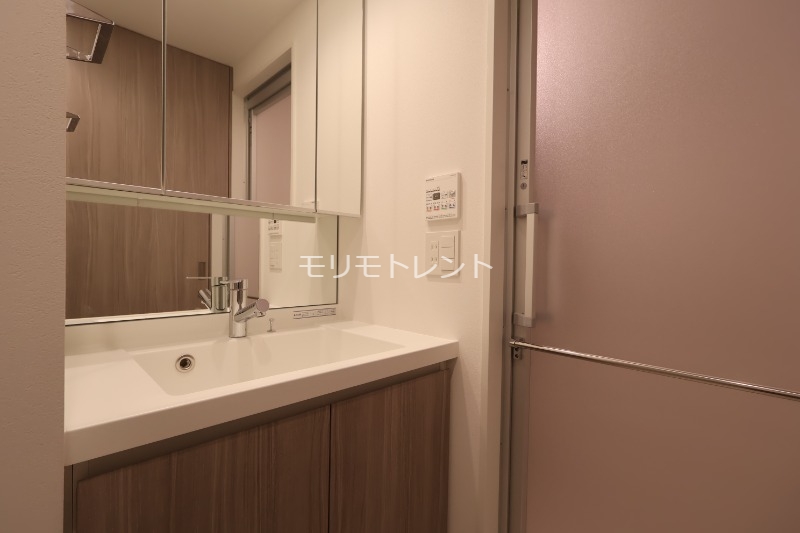 洗面設備　室内参考写真（４Ｆ－Ｅタイプ）