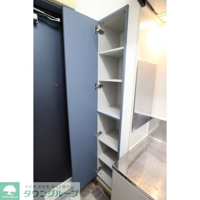 玄関　★お部屋探しは株式会社タウンハウジング東京まで★