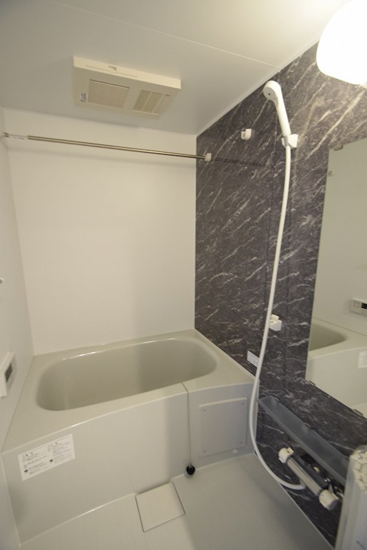 バス・シャワールーム　現況優先