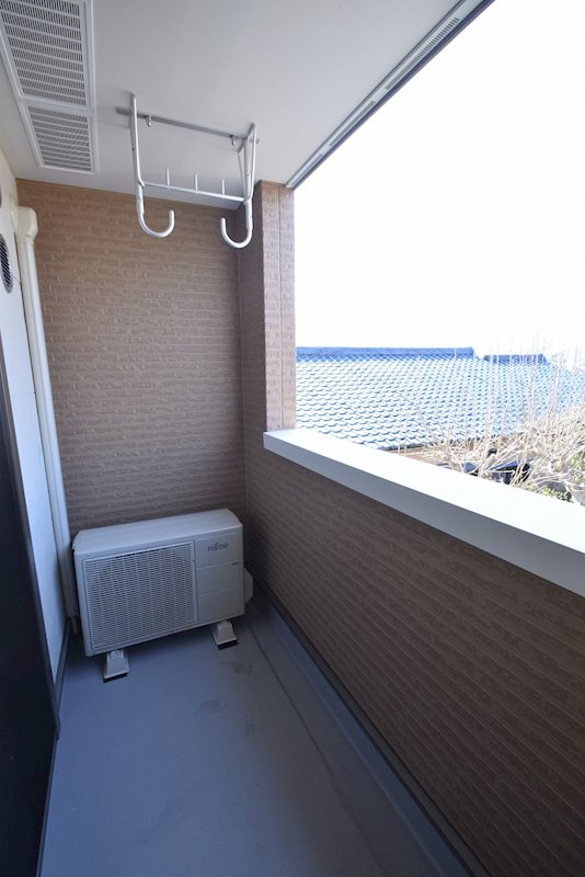 バルコニー　現況優先