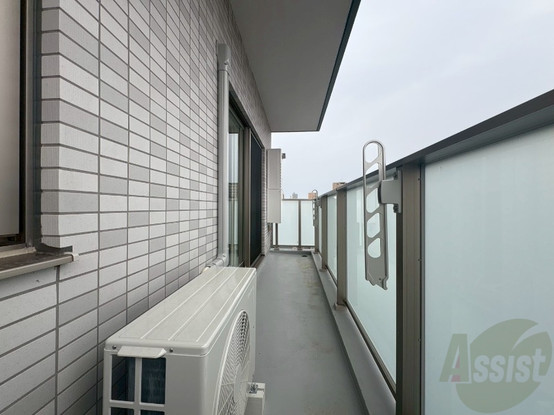 バルコニー　バルコニーが付いていますので一息ついてみてはいかがですか。