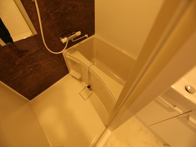 バス・シャワールーム　バスルーム　浴室暖房乾燥機付き