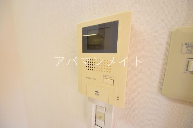 セキュリティ　TVモニター付きインターホンです！