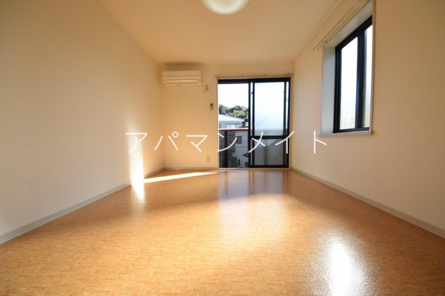 居室・リビング　おしゃれな居間です