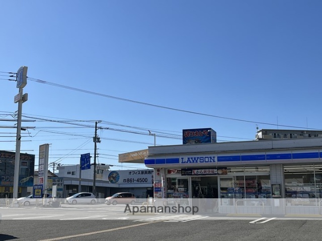 コンビニ　ローソン高知高須店（コンビニ）まで353m
