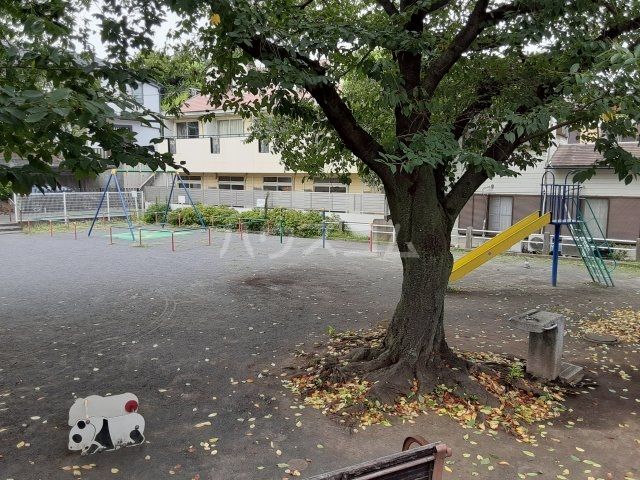 公園　西戸部三丁目公園（公園）まで28m