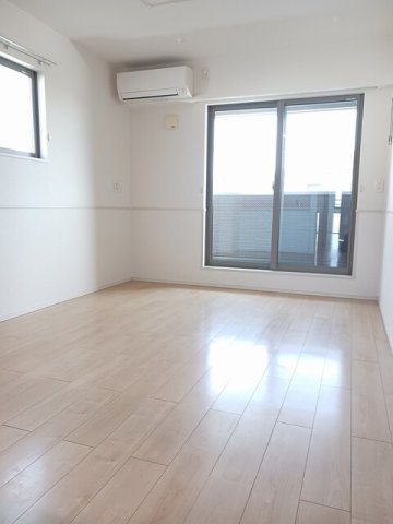 居室・リビング　おしゃれな居間です