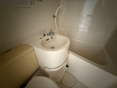 洗面設備　浴室内に洗面台があります！