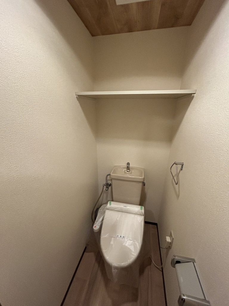 トイレ　トイレ