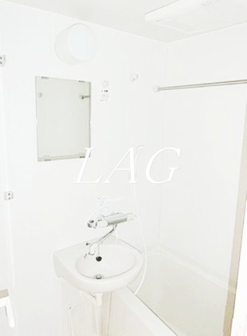 バス・シャワールーム　お風呂です。