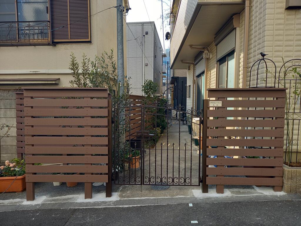 エントランス　石橋テラスハウス　エントランス