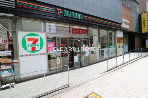 コンビニ　セブンイレブン 赤坂3丁目一ツ木通り店（コンビニ）まで620m