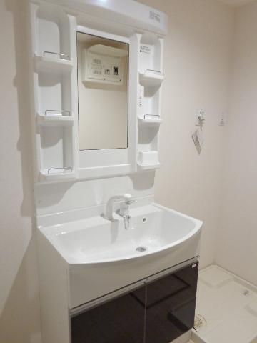 洗面設備　洗髪洗面化粧台