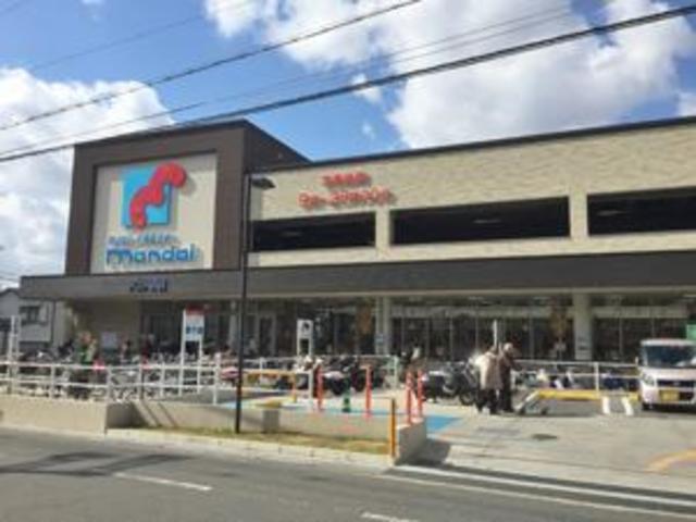 スーパー　万代六万寺店（スーパー）まで807m