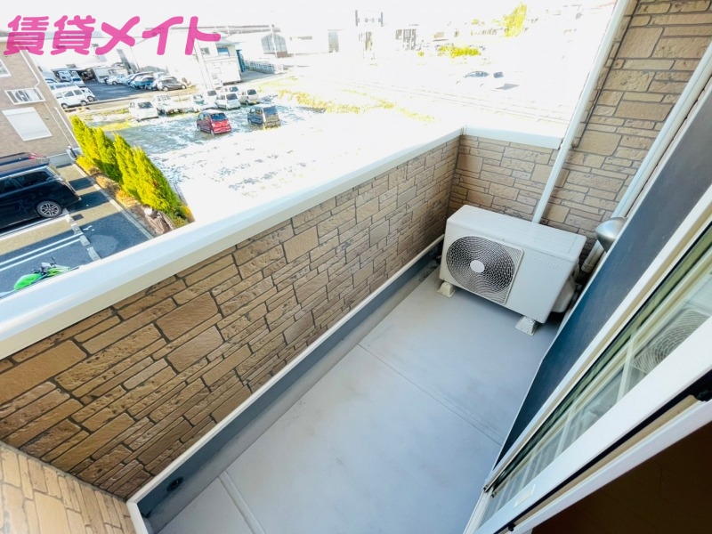 バルコニー　同型参考写真です。