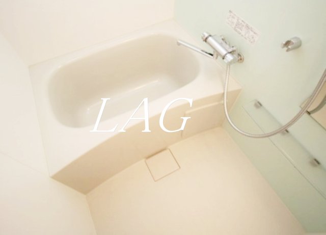 バス・シャワールーム　お風呂です。