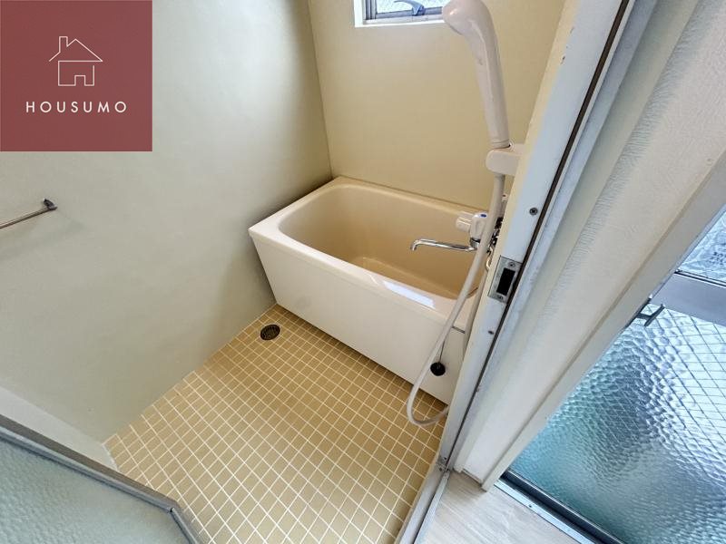 バス・シャワールーム　お風呂で日々の疲れを落としましょう