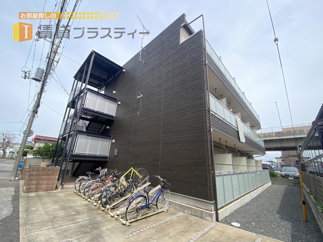 建物外観　カーネルおじさんの美味しいチキンが食べたい！