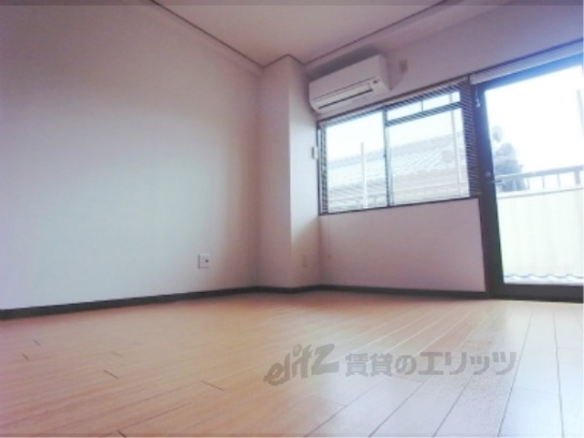 居室・リビング　洋室