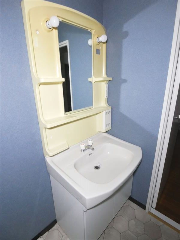 洗面設備　他号室写真使用