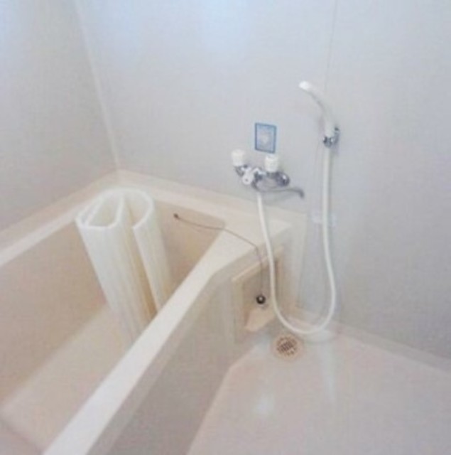 バス・シャワールーム　別部屋同仕様タイプ