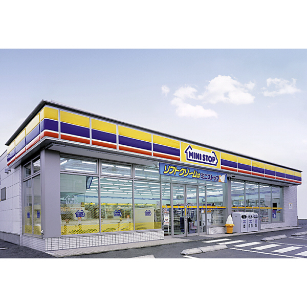 コンビニ　ミニストップ千本丸太町店（コンビニ）まで447m