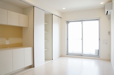 居室・リビング　ゆったりとした居間です