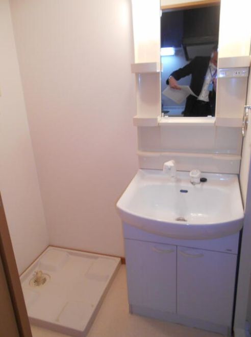 洗面設備　弊社は都内全域の物件をご紹介可能です！