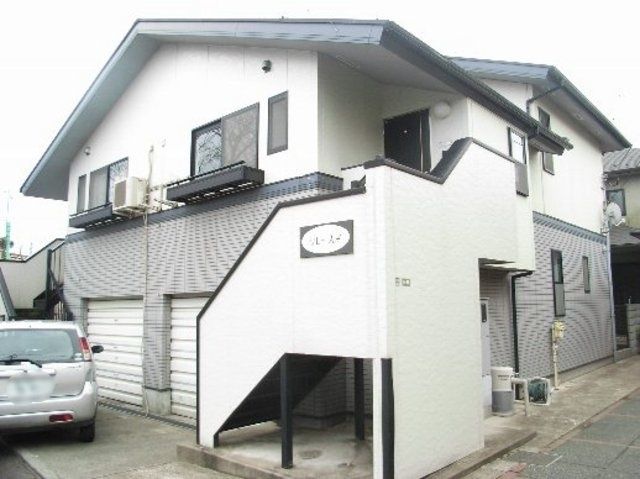 エントランス　★人気エリア！ガレージ付テラスハウス★