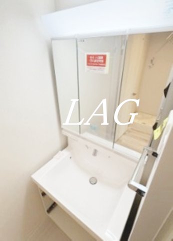 洗面設備　洗面台です。