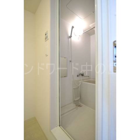 バス・シャワールーム　詳細は、ウィンドワード中の島店までご相談下さい。