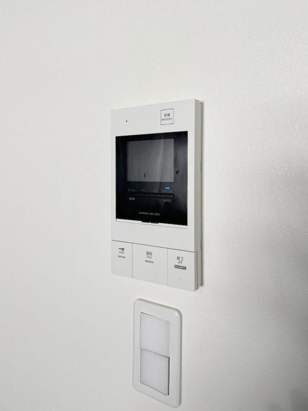 セキュリティ　☆モニター付きインターホン☆