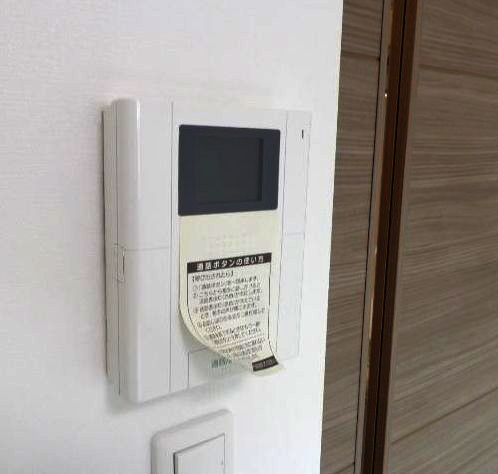 セキュリティ　★安心のTVモニター付きインターホン★