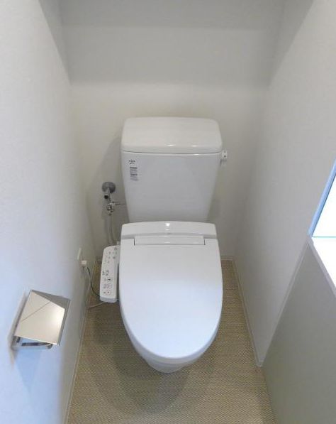 トイレ　★温水洗浄便座★