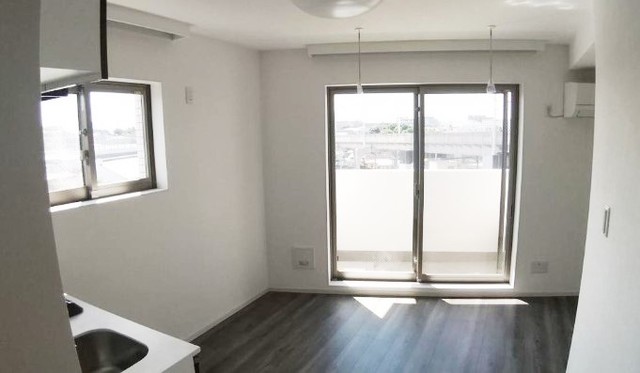 居室・リビング　同仕様写真