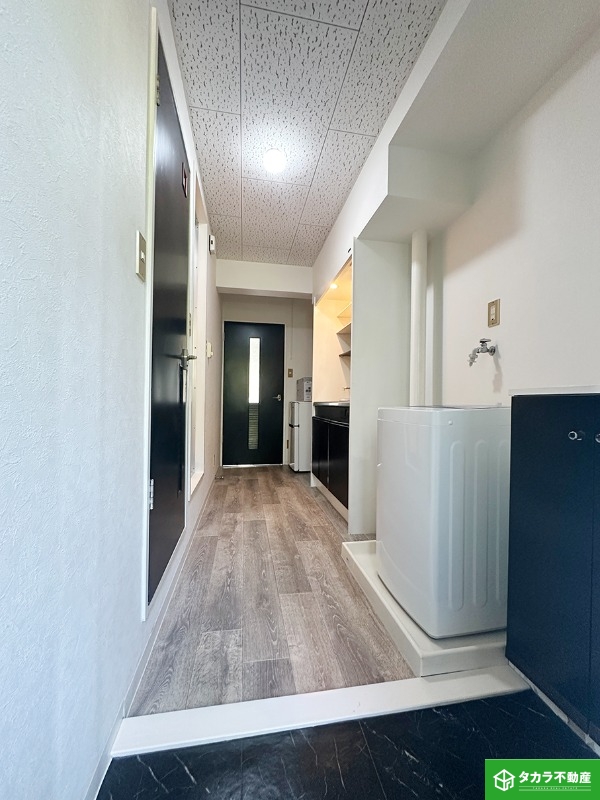 玄関　写真は３０２号