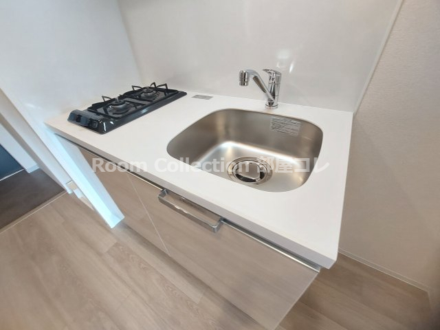 キッチン　※同物件他部屋写真 反転、色違いの場合有 現況優先