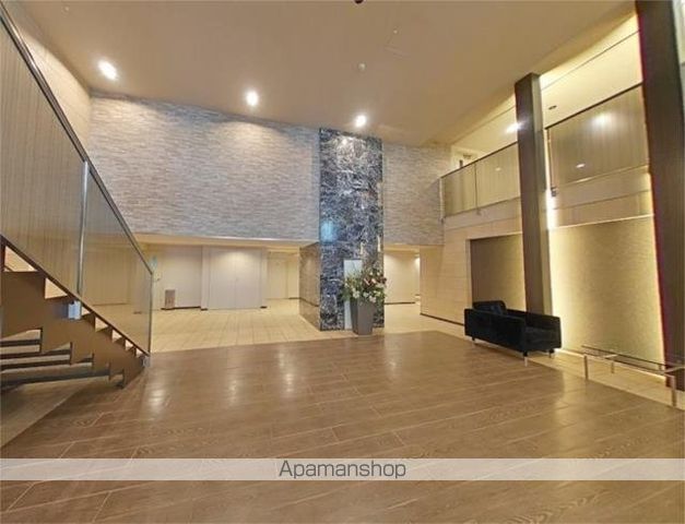 ロビー　ロビー