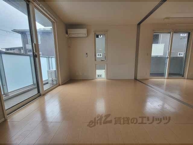 居室・リビング　居室