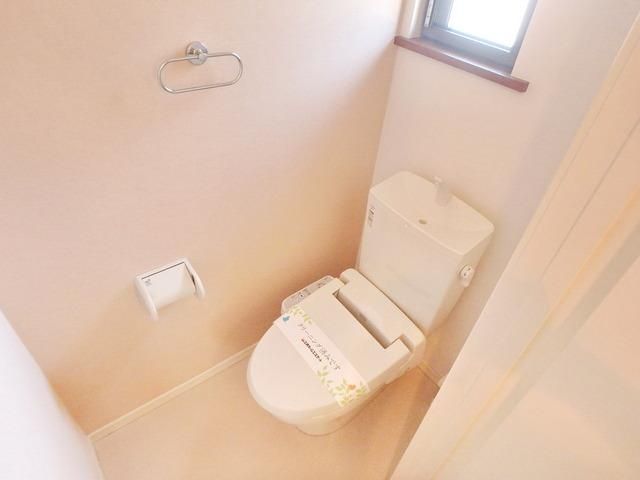 トイレ　★シャワートイレ★