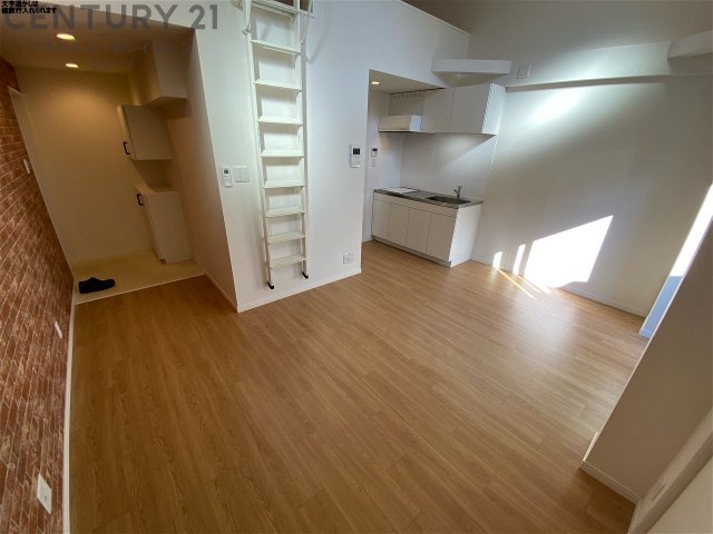 居室・リビング　ロフト付きのお部屋です！