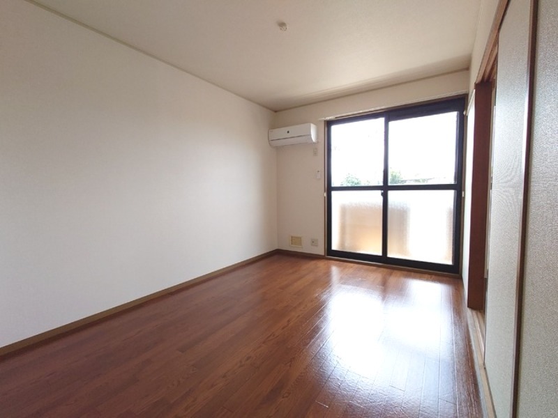 居室・リビング　図面と現状に相違がある場合には現状を優先