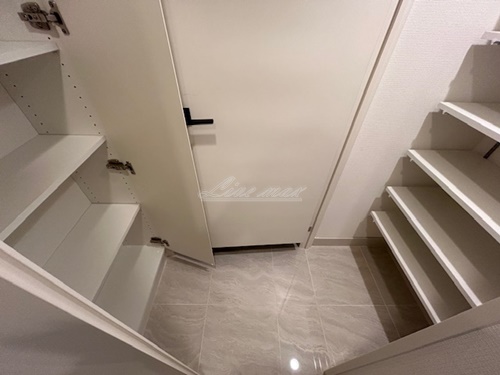 玄関　施工イメージ