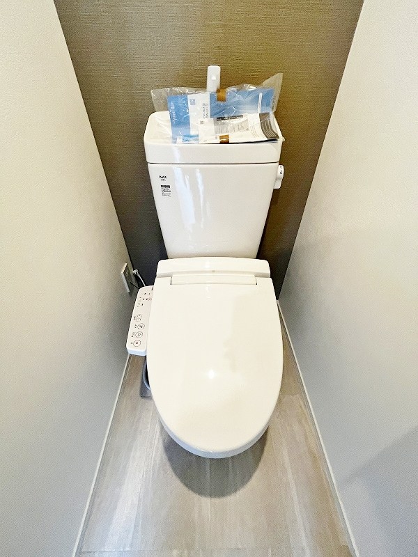 トイレ　★温水洗浄便座★