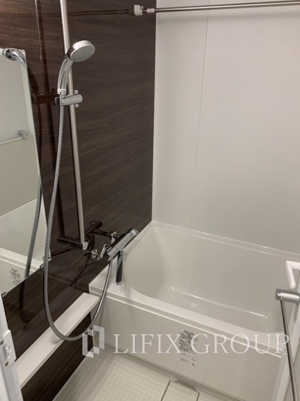 バス・シャワールーム　風呂