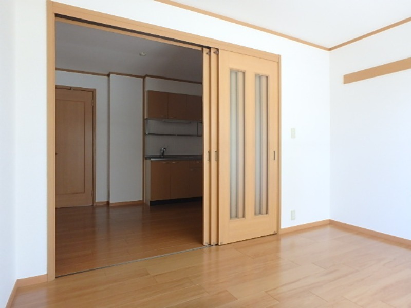 居室・リビング　図面と現状に相違がある場合には現状を優先