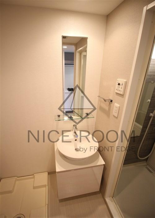 洗面設備　サムティ北梅田VESSEL　独立洗面台