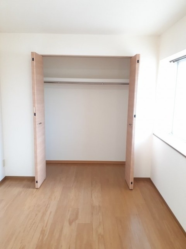 収納　図面と現状に相違がある場合には現状を優先