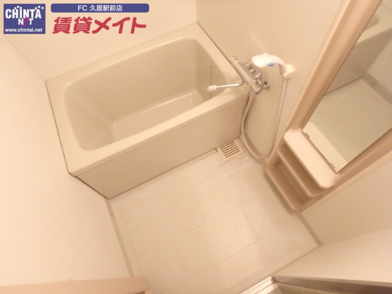 バス・シャワールーム　同型参考写真